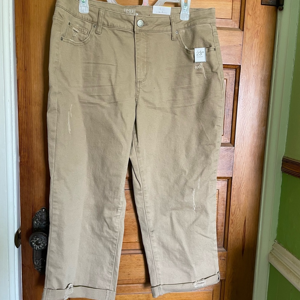Capri khakis